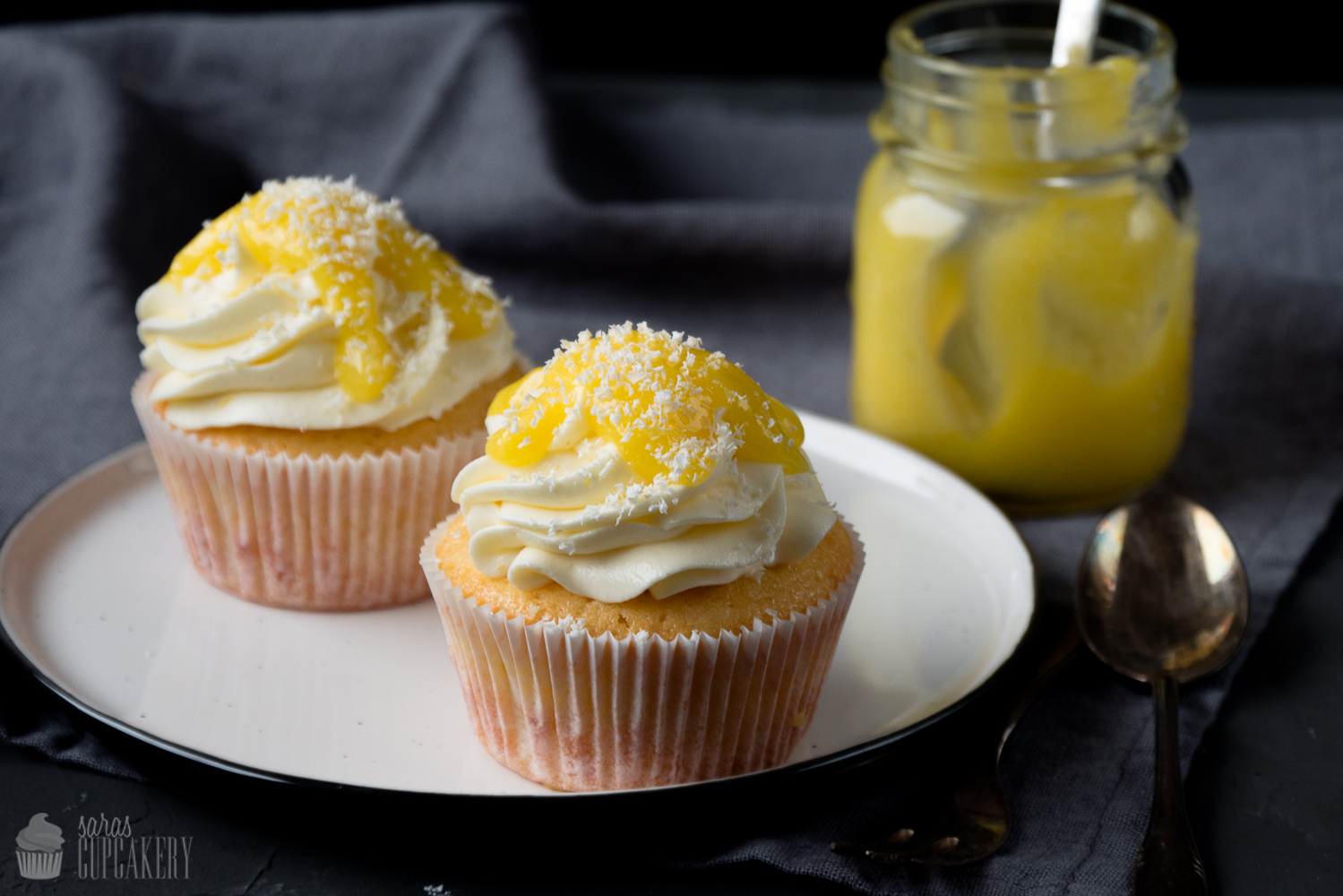 Buttermilch Zitrone Cupcakes