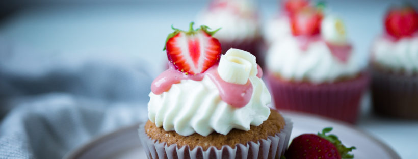 Erdbeer Buttermilch Cupcakes