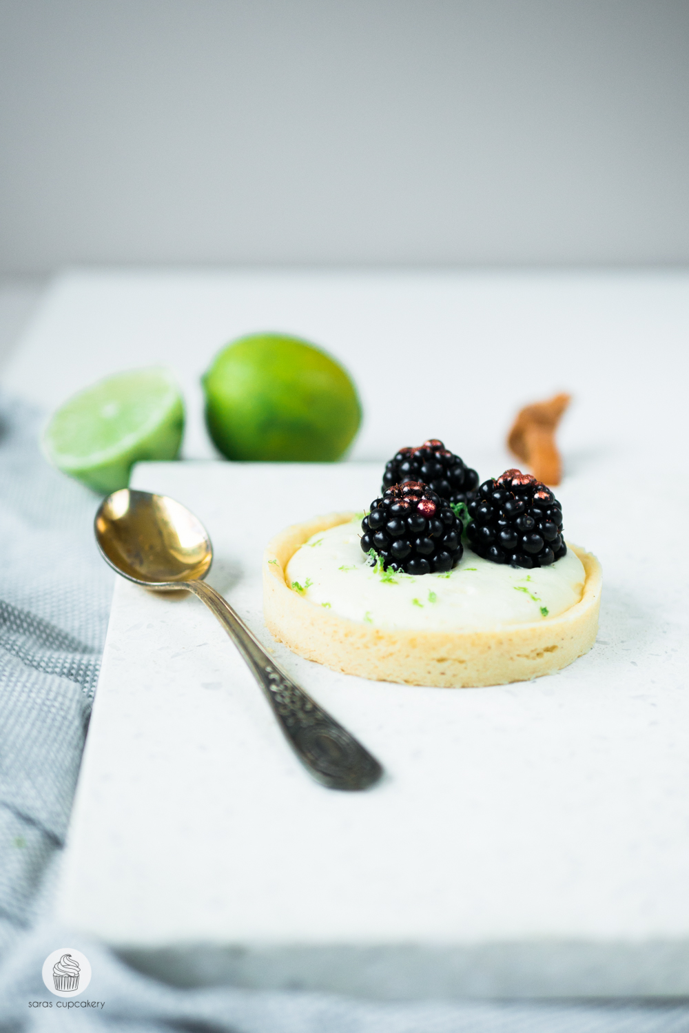 Rezept: Brombeer-Limetten Tarte - Saras Cupcakery