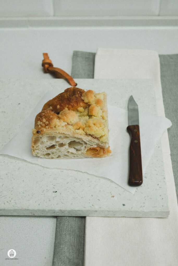 Apple Crumble Focaccia