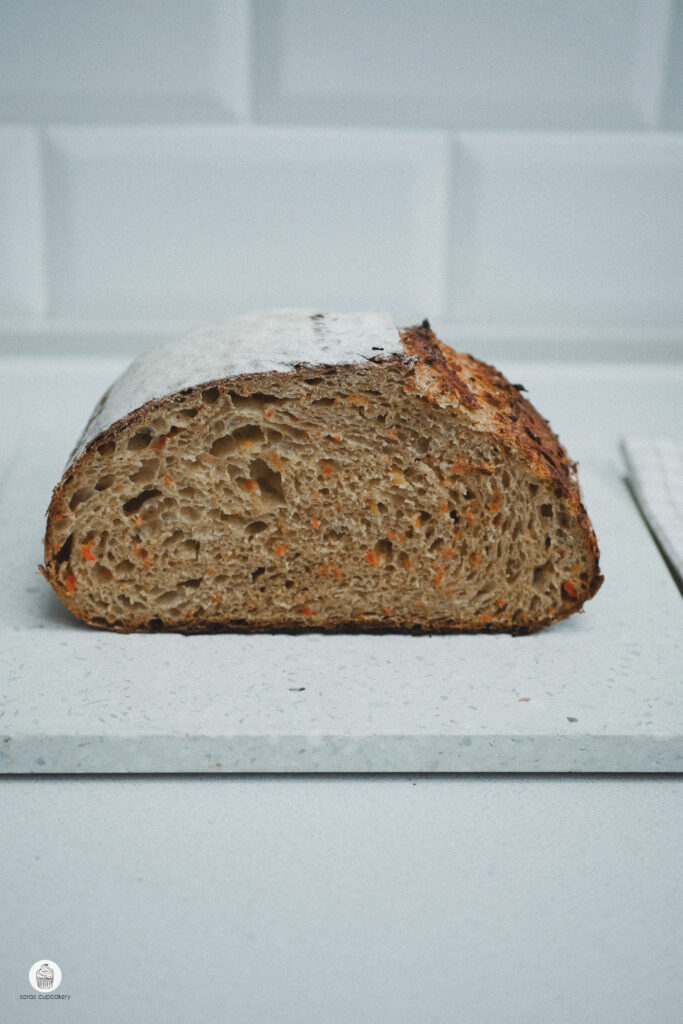 Karotten-Buttermilch-Brot